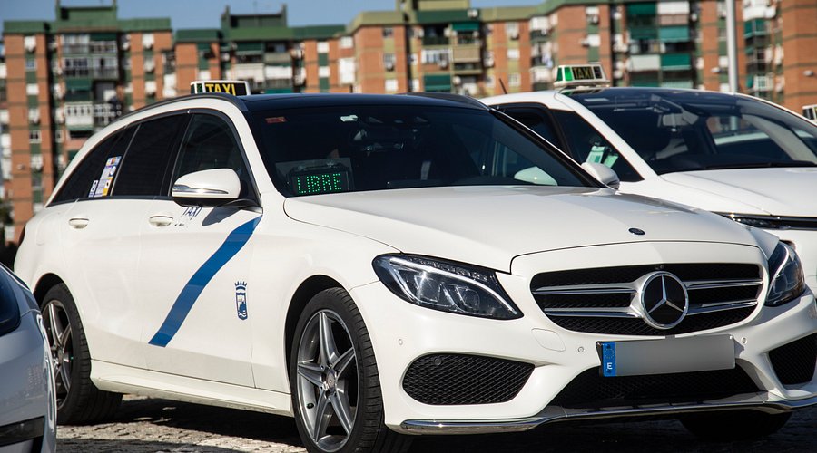 taxi malaga (4) taxi malaga (4)