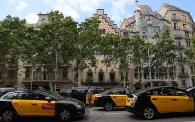 Cómo usar Barcelona Taxi para llegar a los puntos turísticos principales